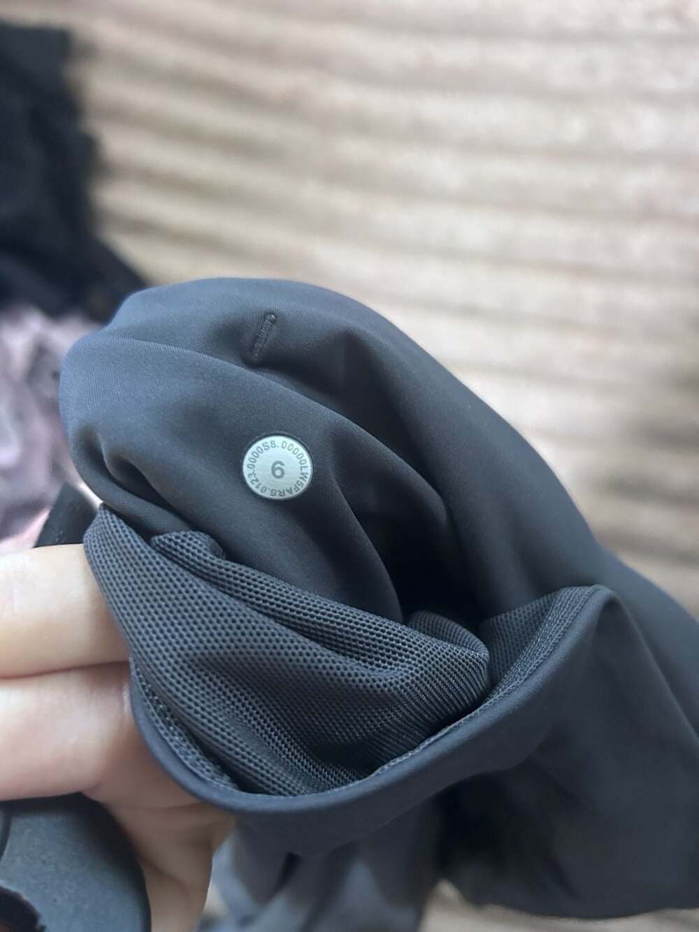 Lululemon Fast and Free Leggings Size 6 Black Pockets - Picture 3 of 4